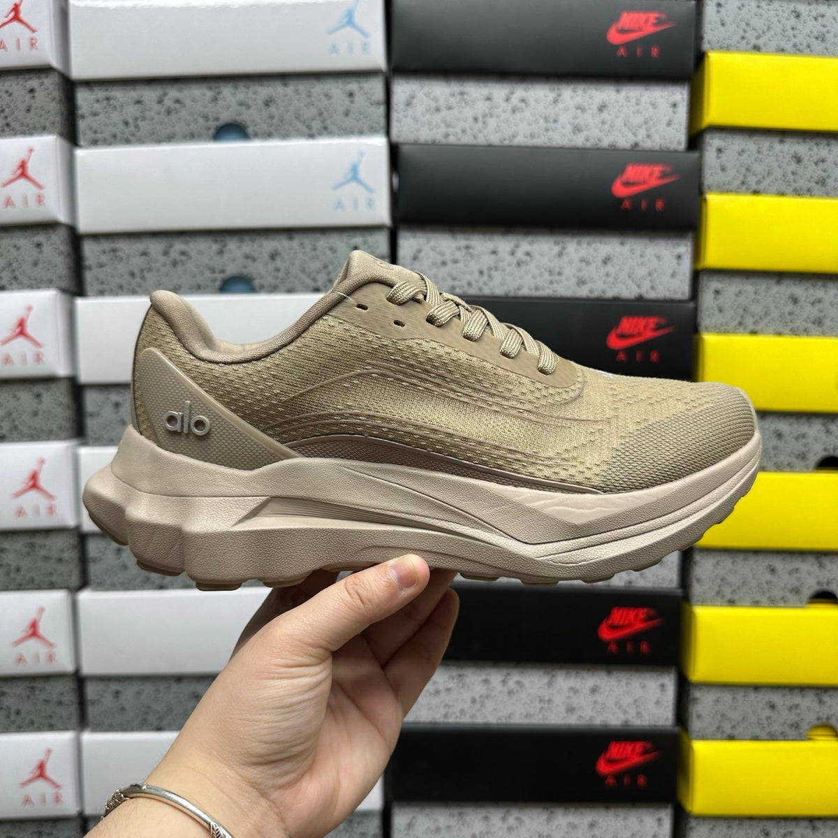 Alo Runner