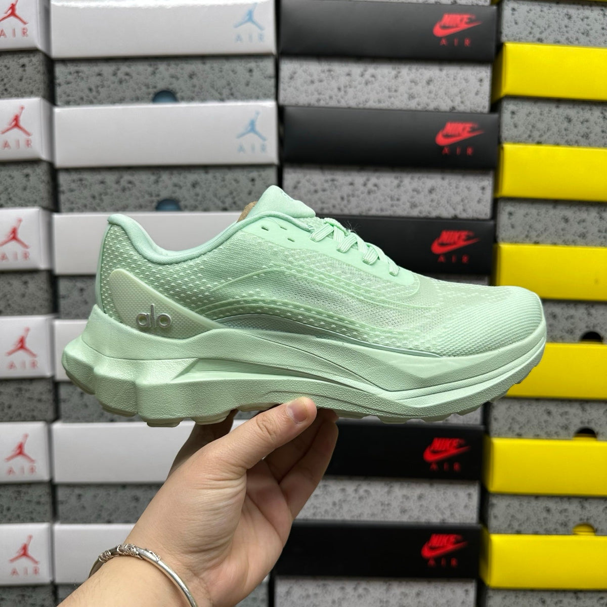 Alo Runner