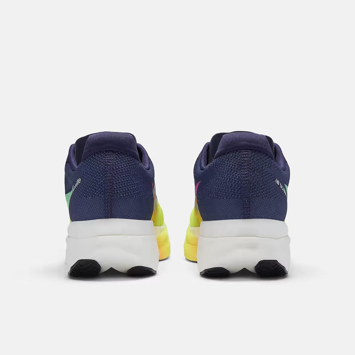 New Balance Men's FuelCell SuperComp Elite v5