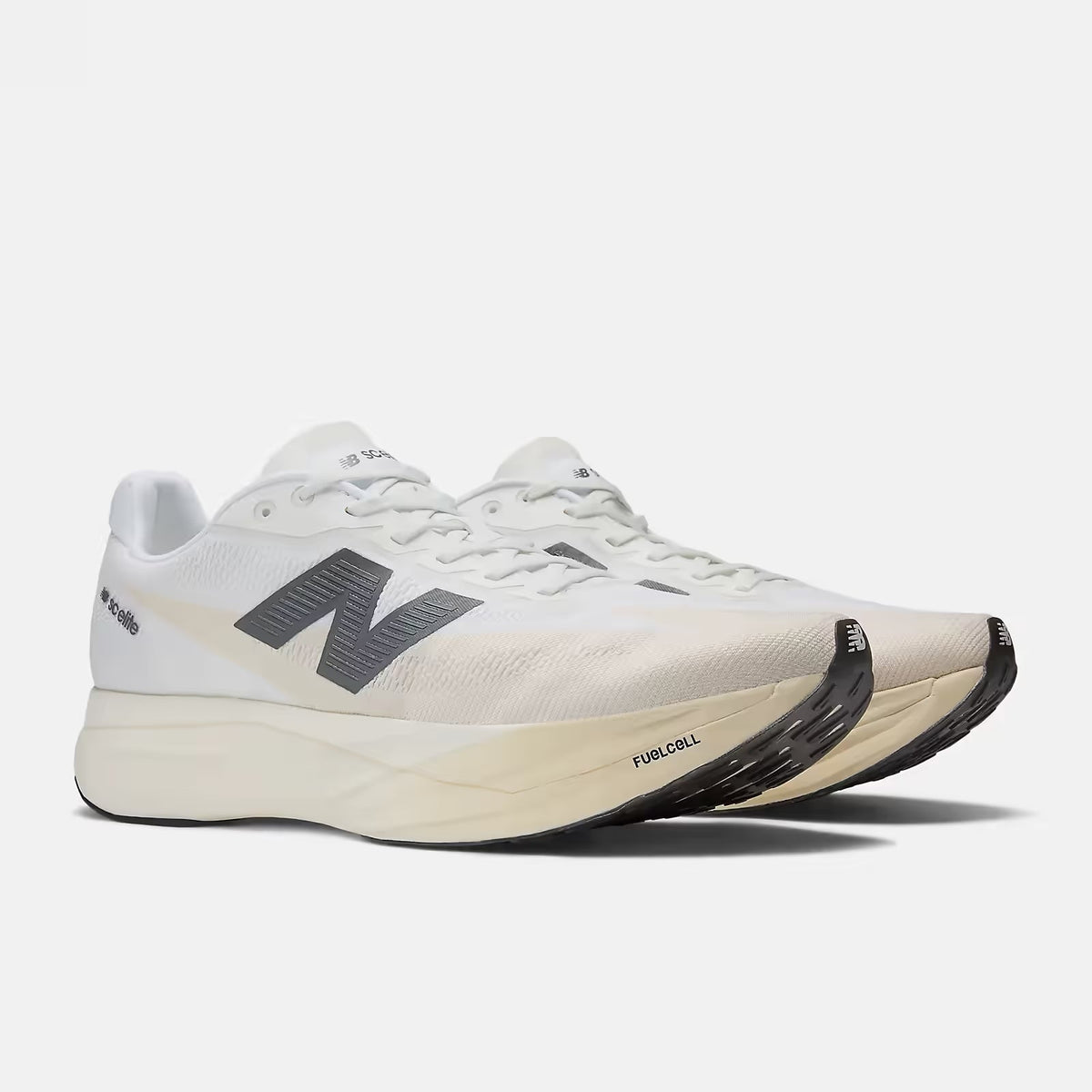 New Balance Men's FuelCell SuperComp Elite v5