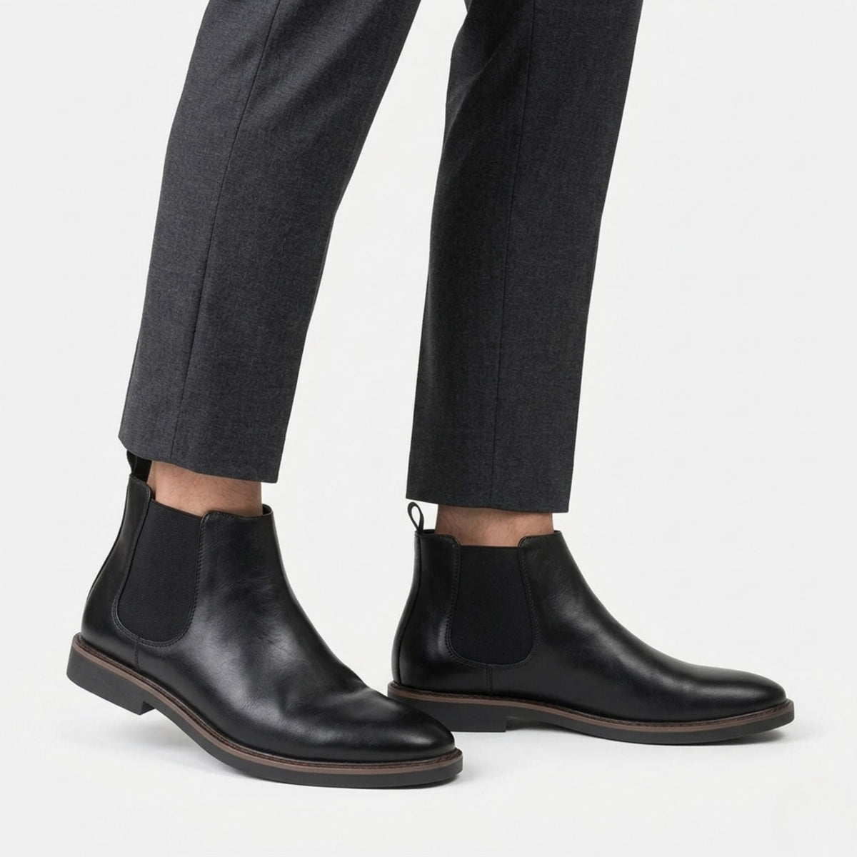 Men's dress Chelsea boots with elastic sides and padded insole